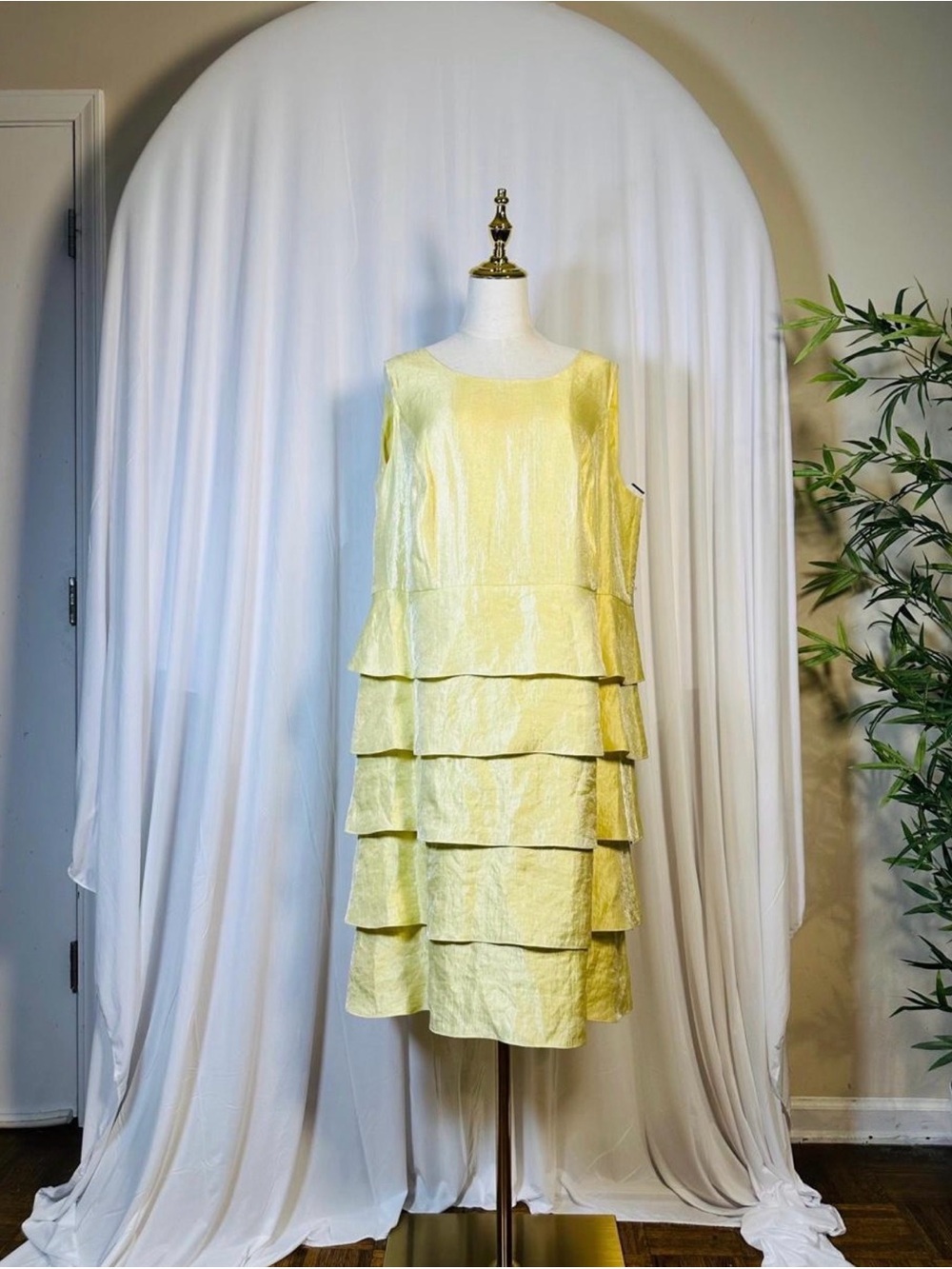 Nipon Boutique pale yellow tiered ruffle dress, size 18W